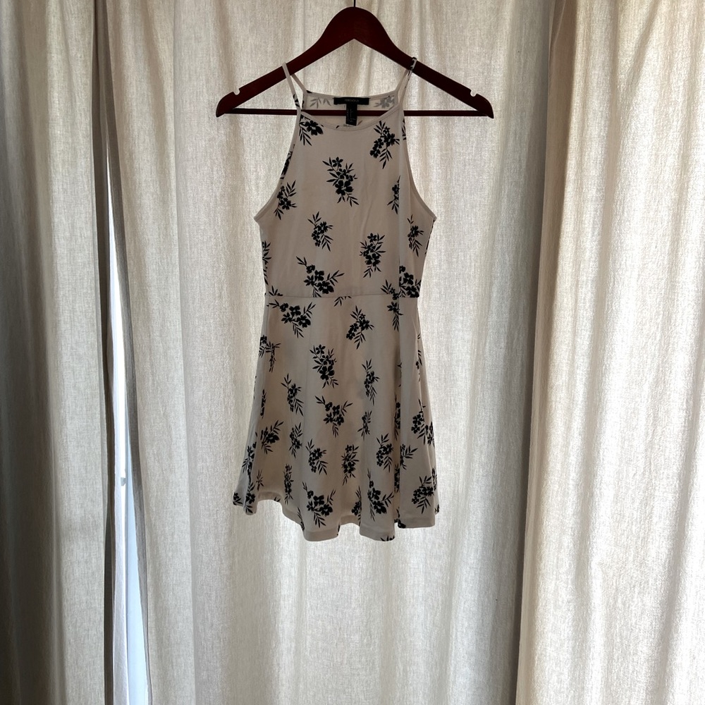 Cute elegant summer dress